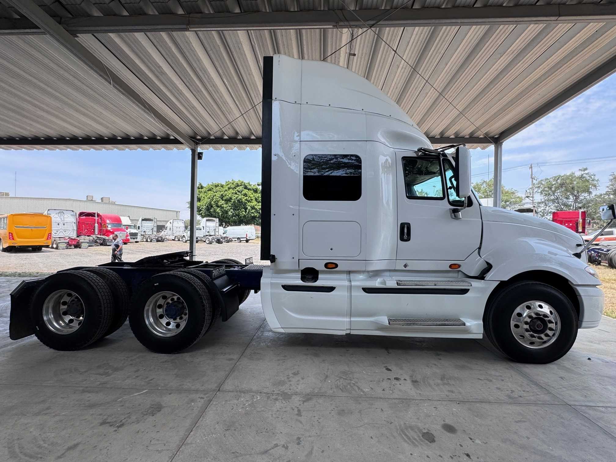 PROSTAR HI-RISE EURO IV 2017 (Lote de 3)