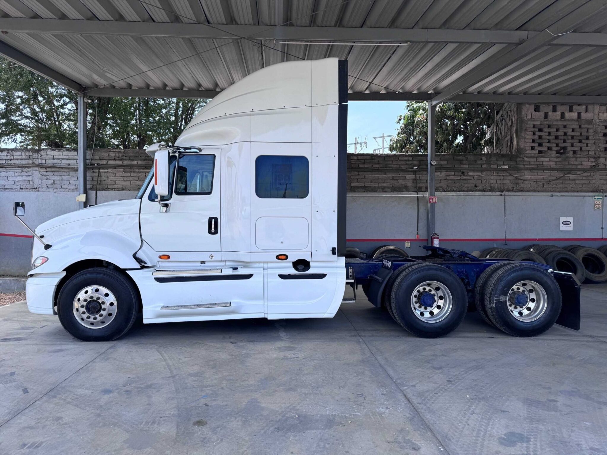 PROSTAR HI-RISE EURO IV 2017 (Lote de 3)