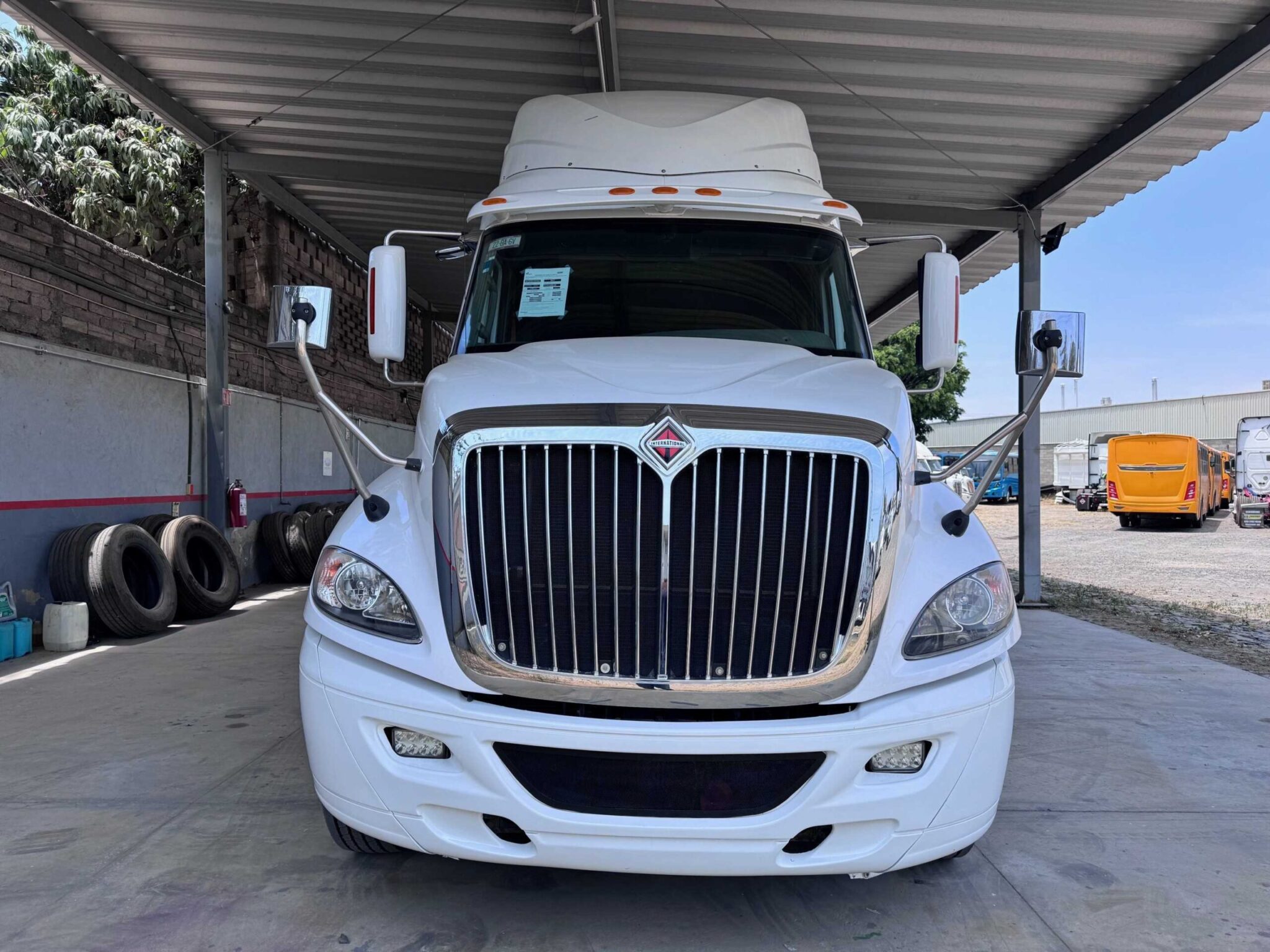 PROSTAR HI-RISE EURO IV 2017 (Lote de 3)