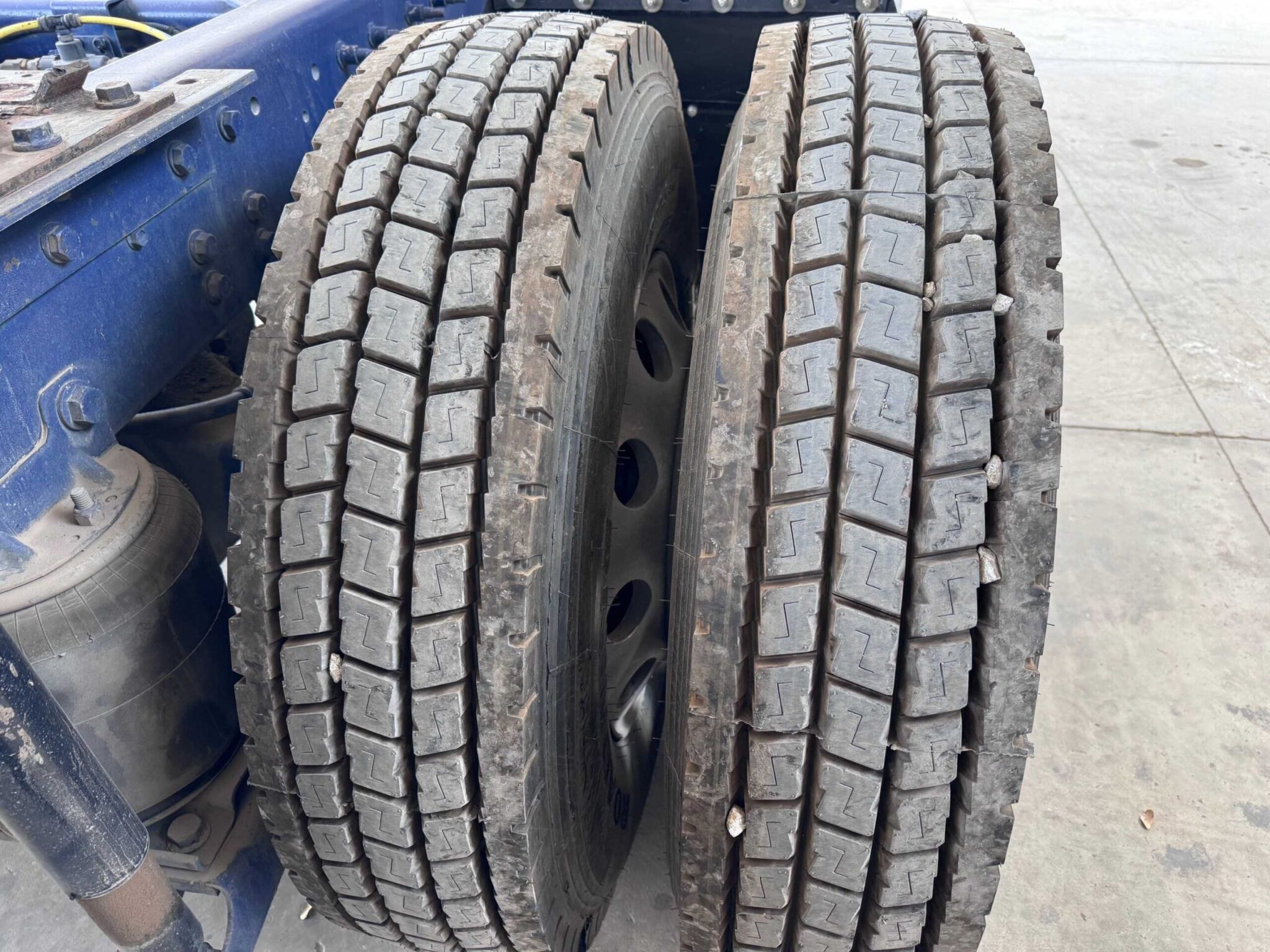 PROSTAR HI-RISE EURO IV 2017 (Lote de 3)