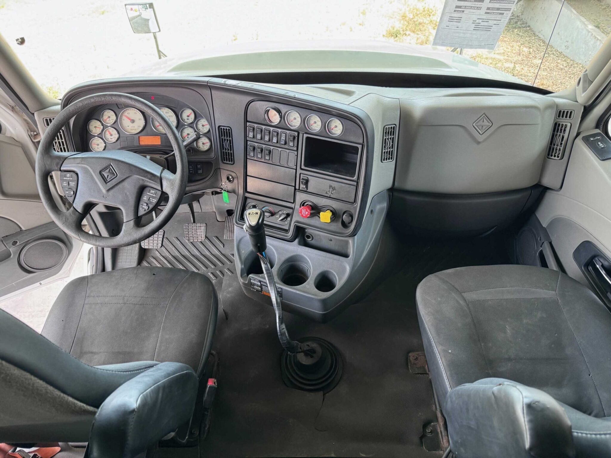 PROSTAR HI-RISE EURO IV 2017 (Lote de 3)