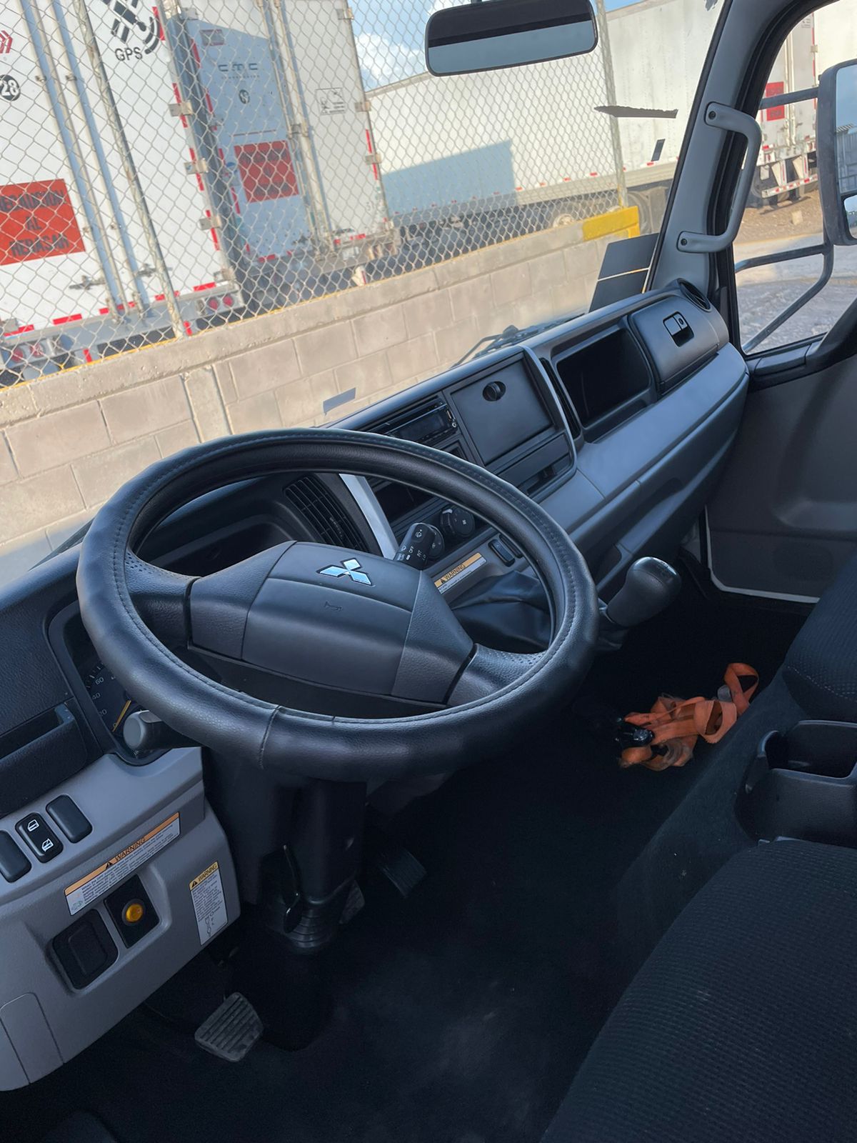 FRIGHTLINER FL360 715H, AÑO 2024, CON CAJA Y RAMPA (3 UNIDADES)