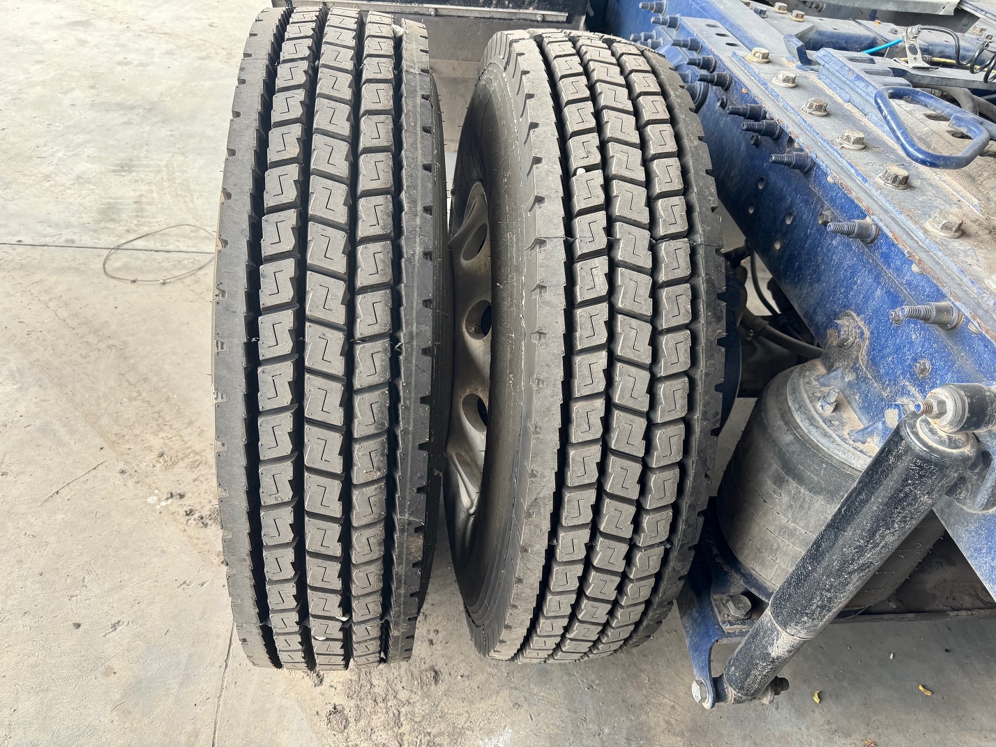 PROSTAR HI-RISE 2020 EURO V (Lote de 2)