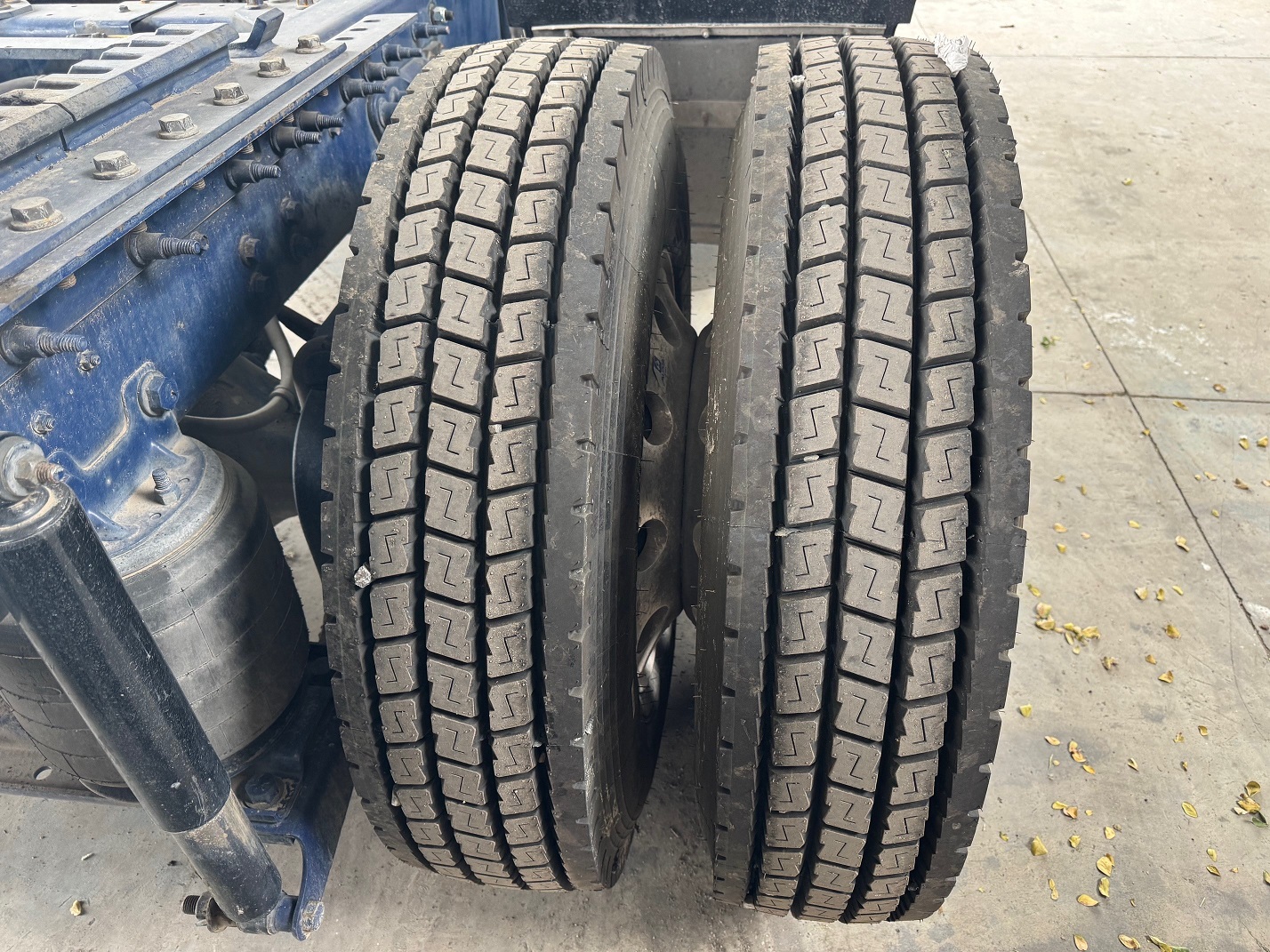 PROSTAR HI-RISE 2020 EURO V (Lote de 2)