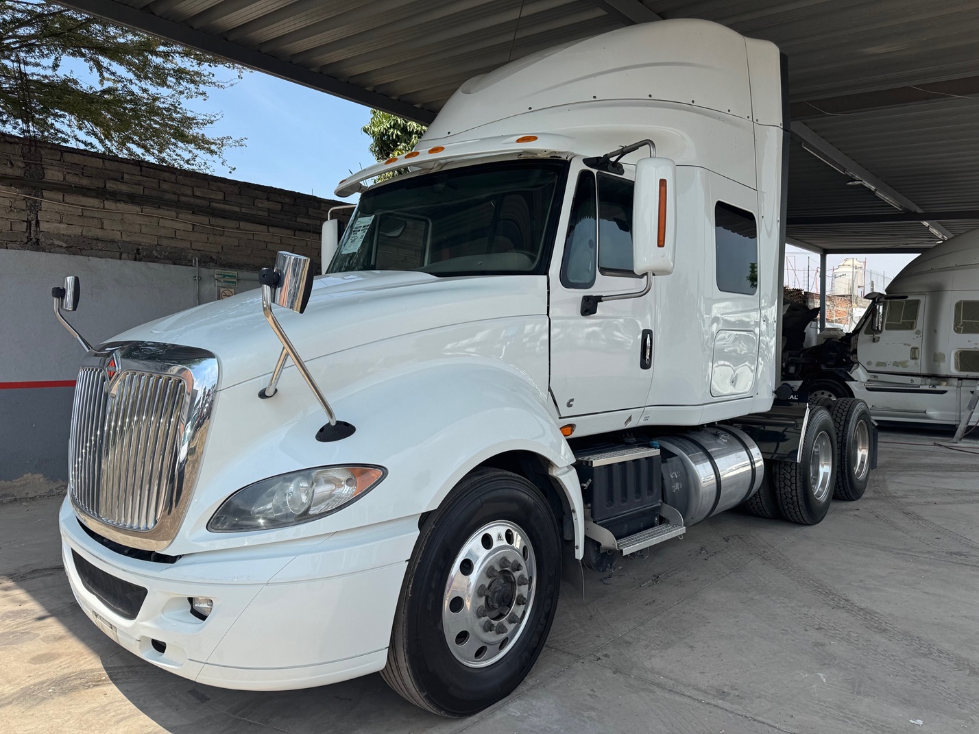 PROSTAR HI-RISE 2019