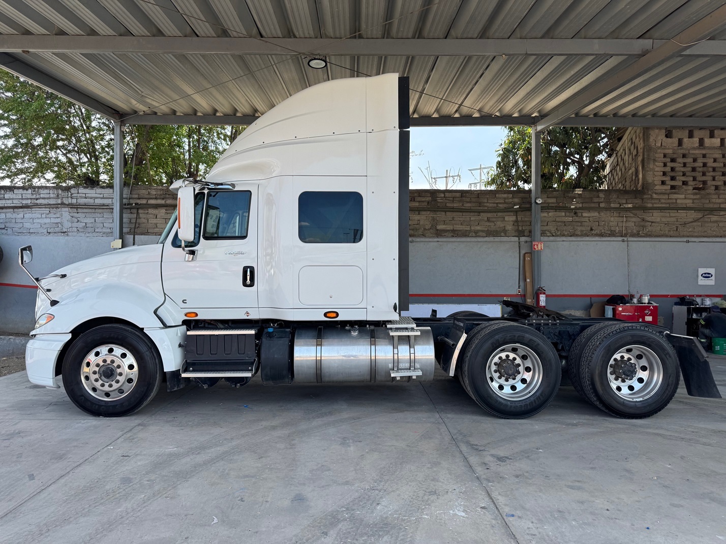 PROSTAR HI-RISE 2020 ULTRASHIFT (Lote de 2)