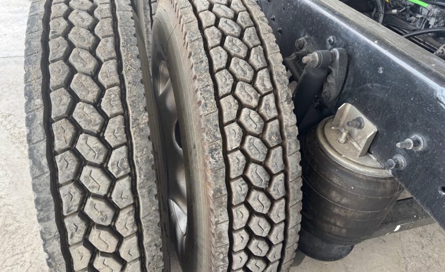 PROSTAR HI-RISE 2019