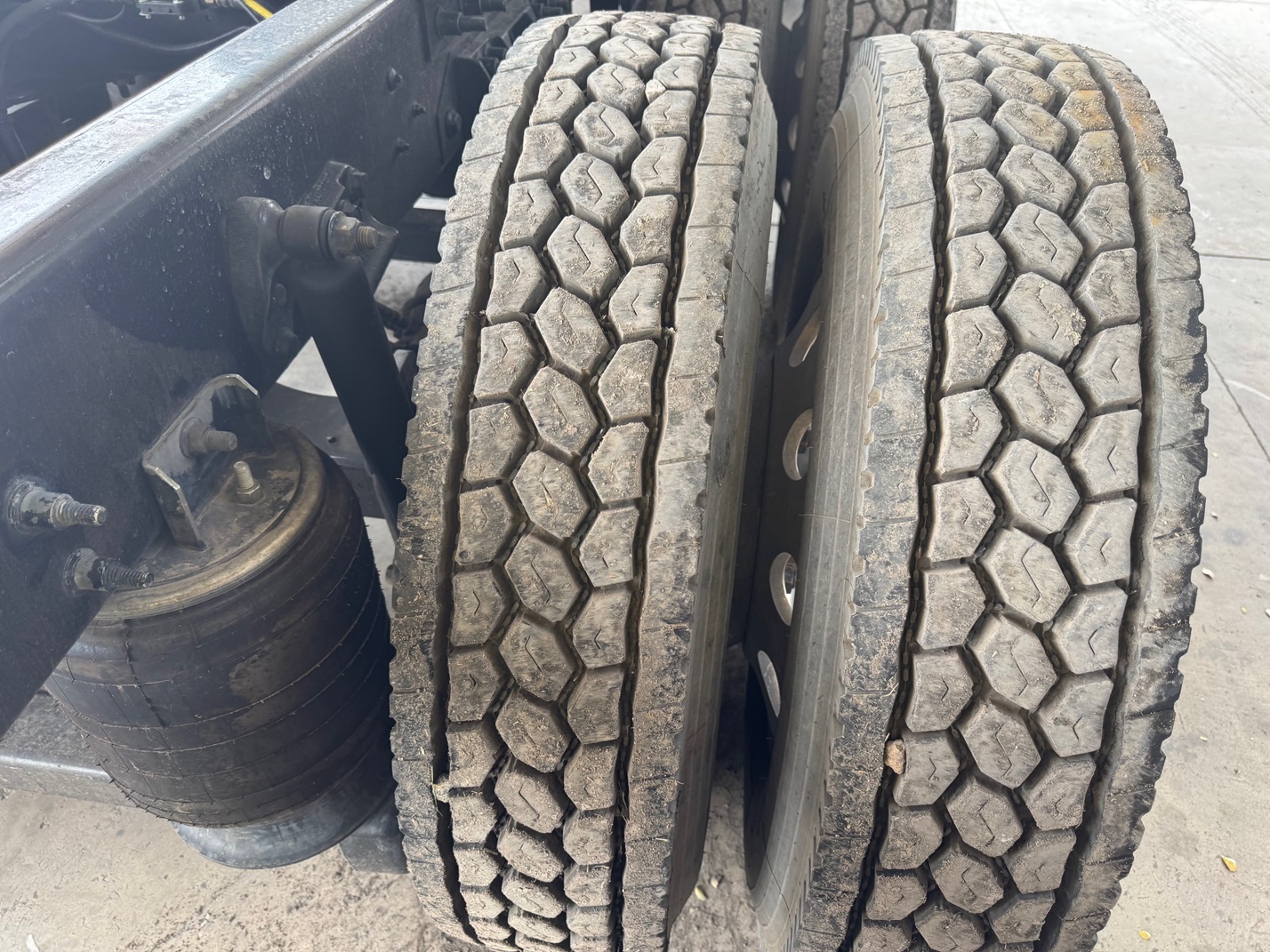 PROSTAR HI-RISE 2019