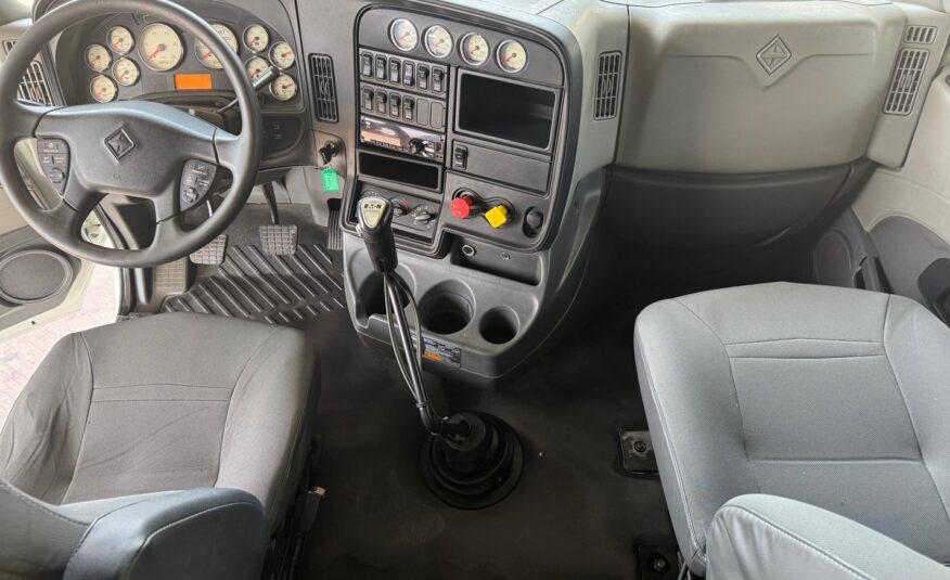 PROSTAR HI-RISE 2019