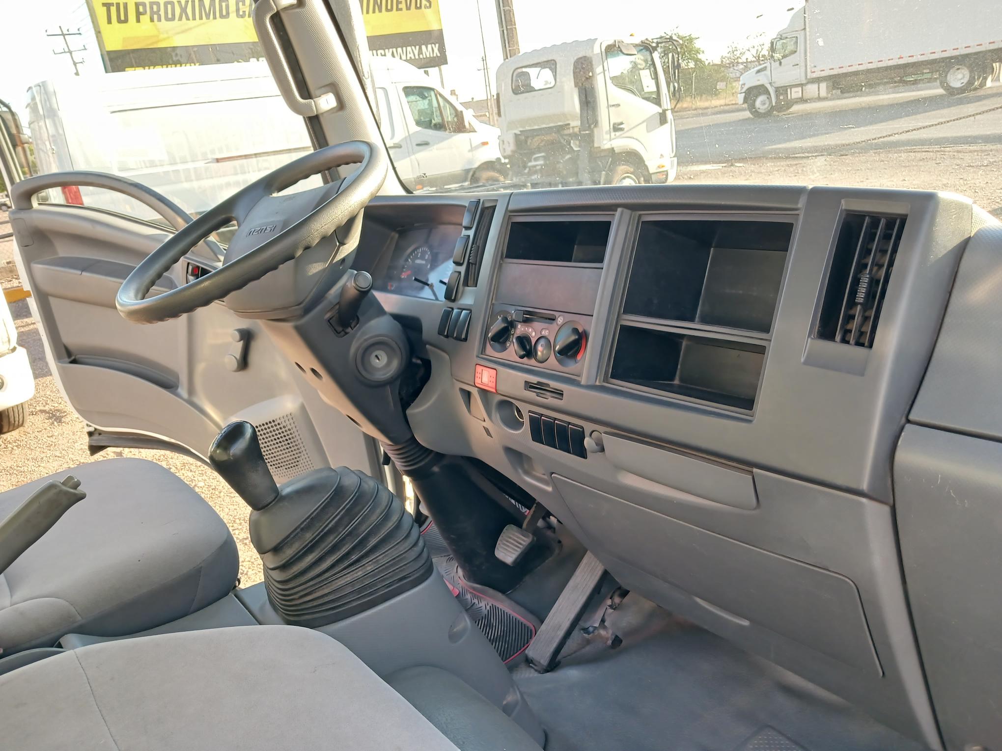 ISUZU ELF 100, AÑO 2021