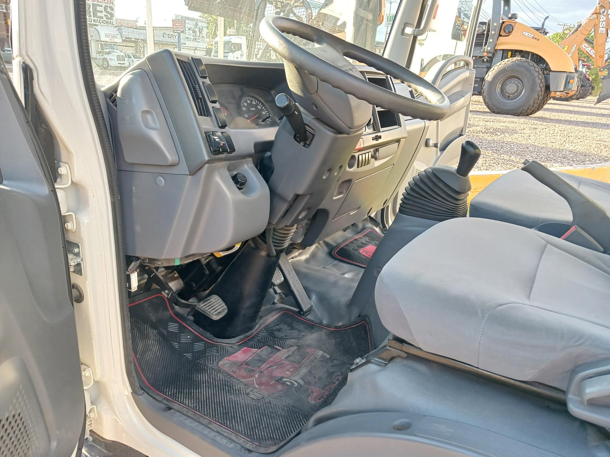 ISUZU ELF 100, AÑO 2021