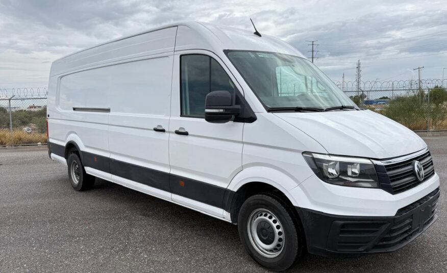 CRAFTER CARGO VAN 2022