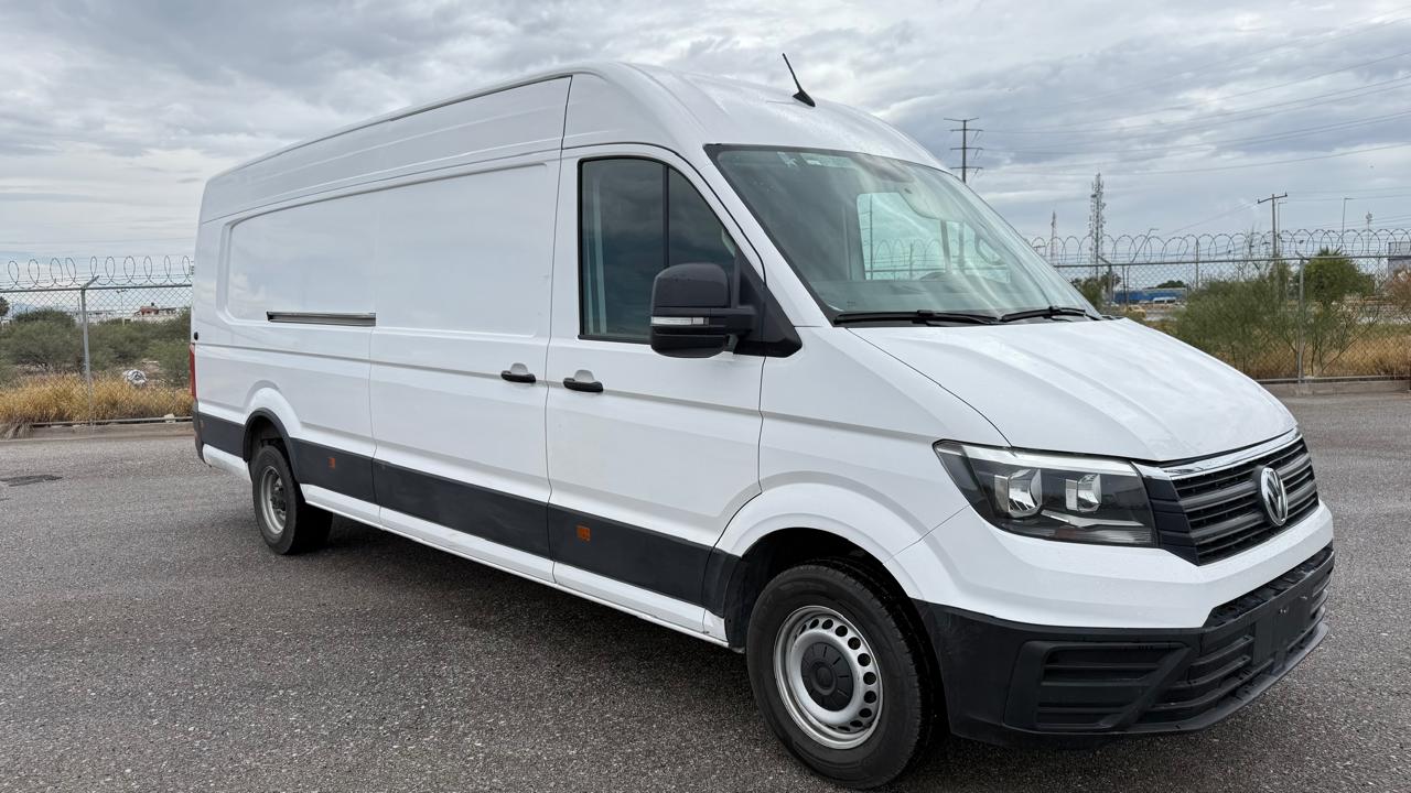 CRAFTER CARGO VAN 2022