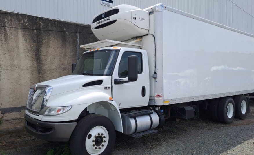 MV 52K 6X2 2022 CAJA REFRIGERADA