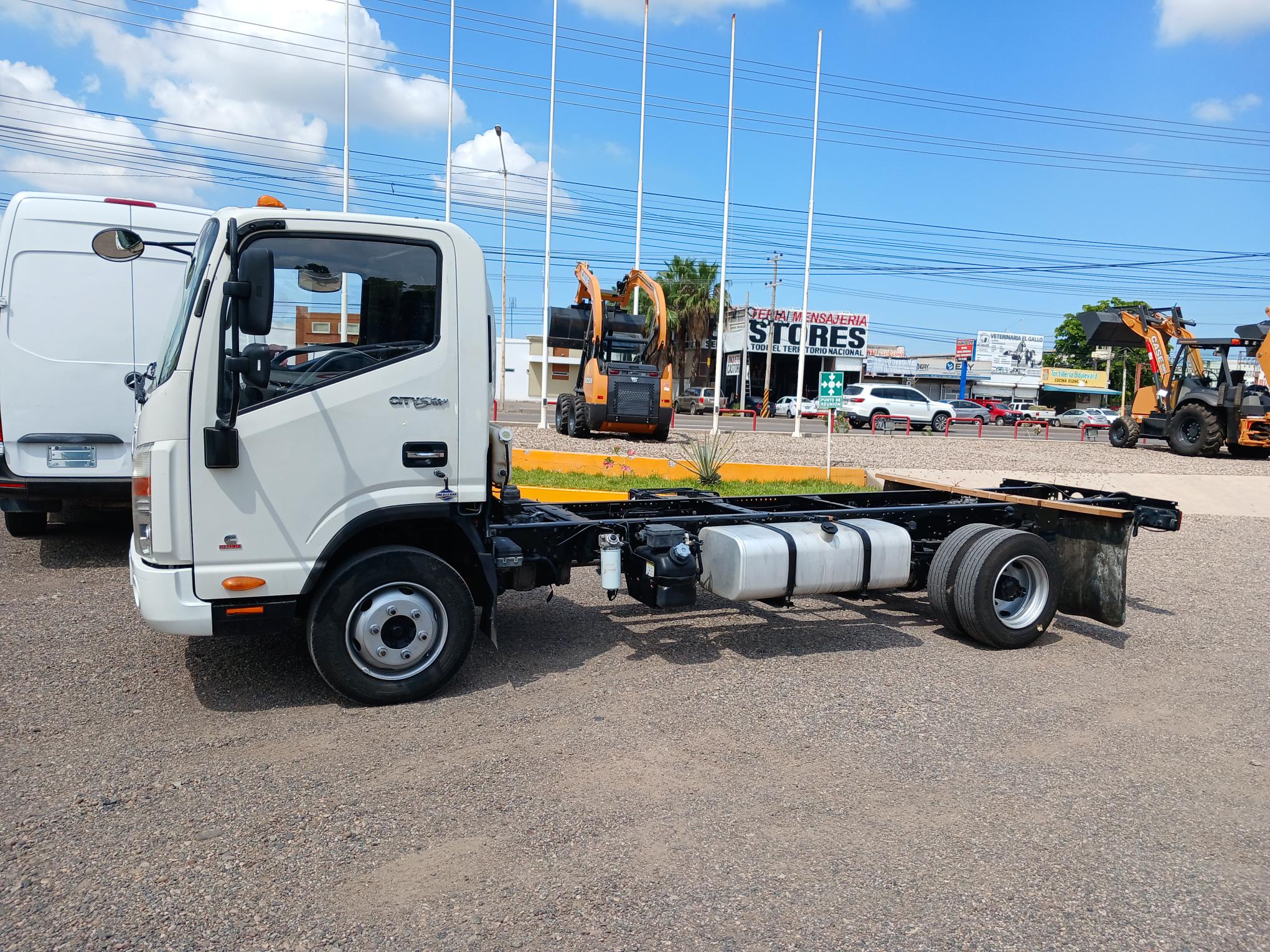 CAMION CITY STAR 5, AÑO 2022 EN CHASIS CABINA