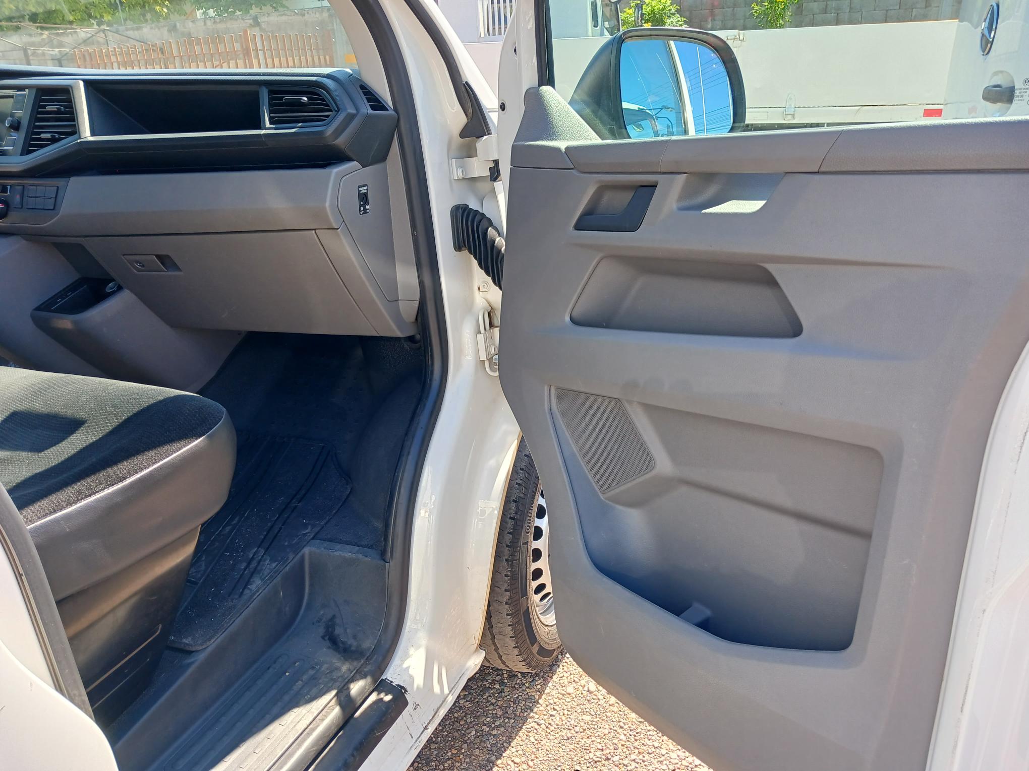 TRANSPORTER AÑO 2021, CARGO VAN SCR BLUEMOTION