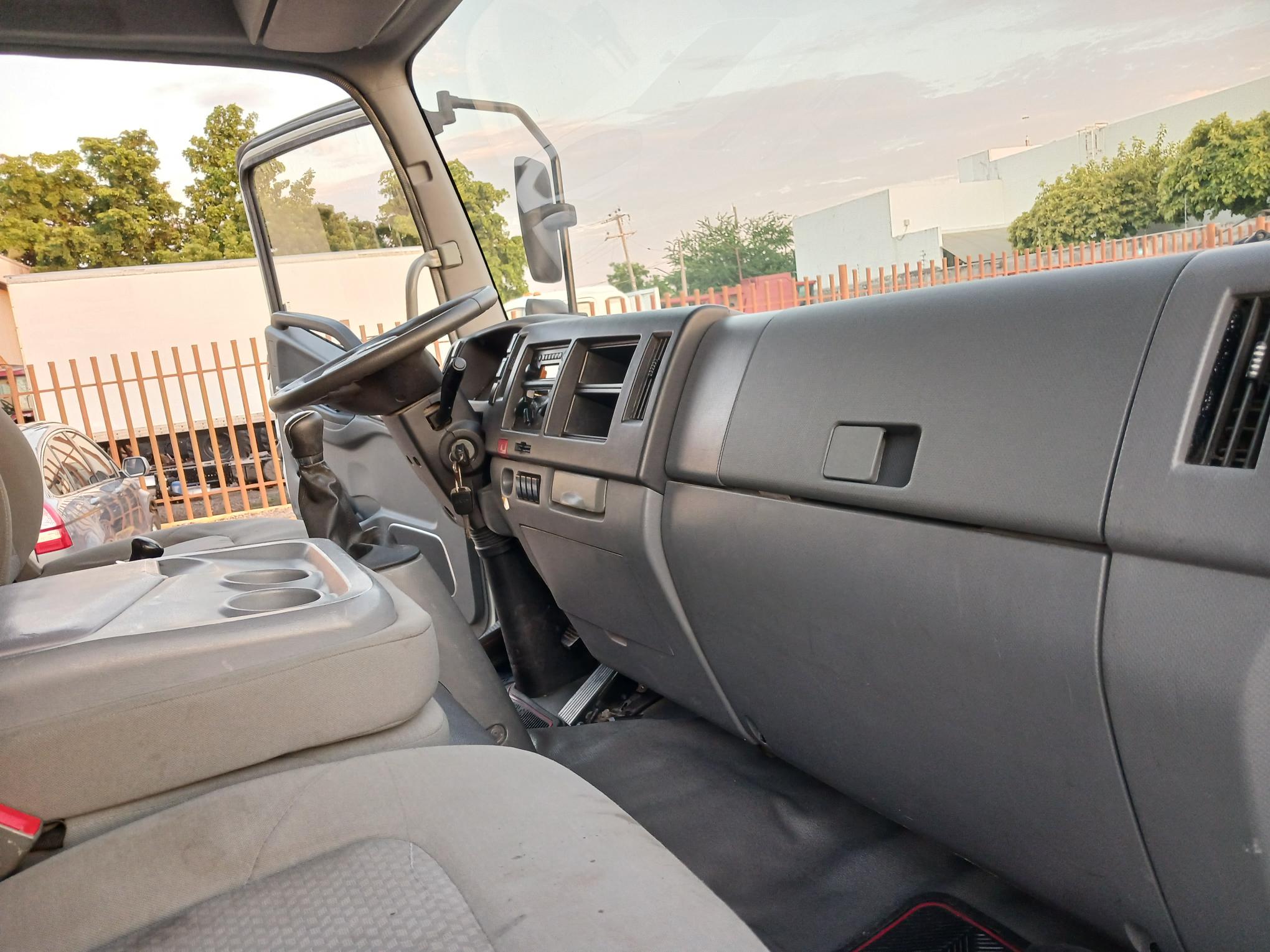 CITY STAR 6, AÑO 2020 CON CAJA Y RAMPA DE 20 PIES