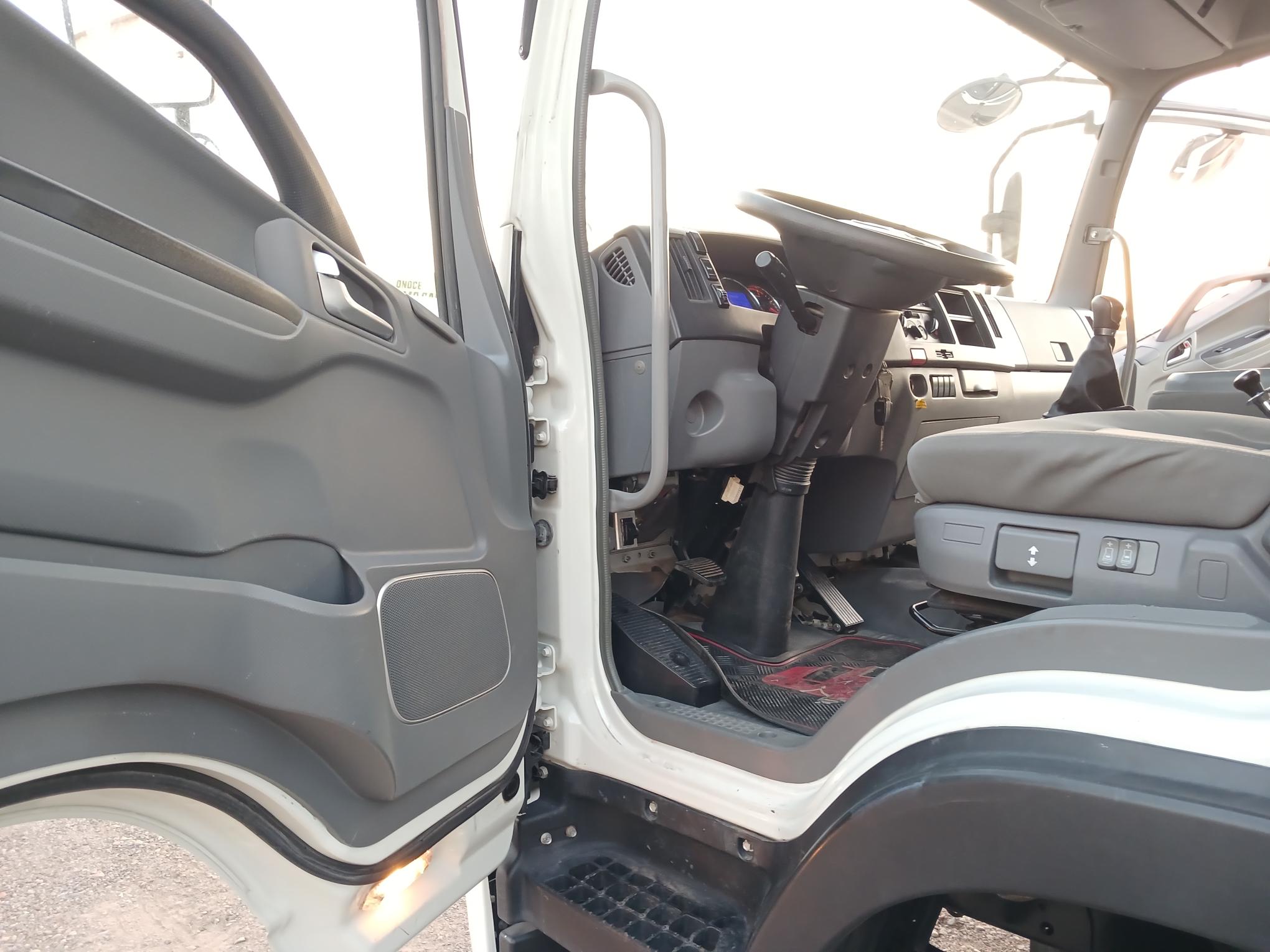 CITY STAR 6, AÑO 2020 CON CAJA Y RAMPA DE 20 PIES