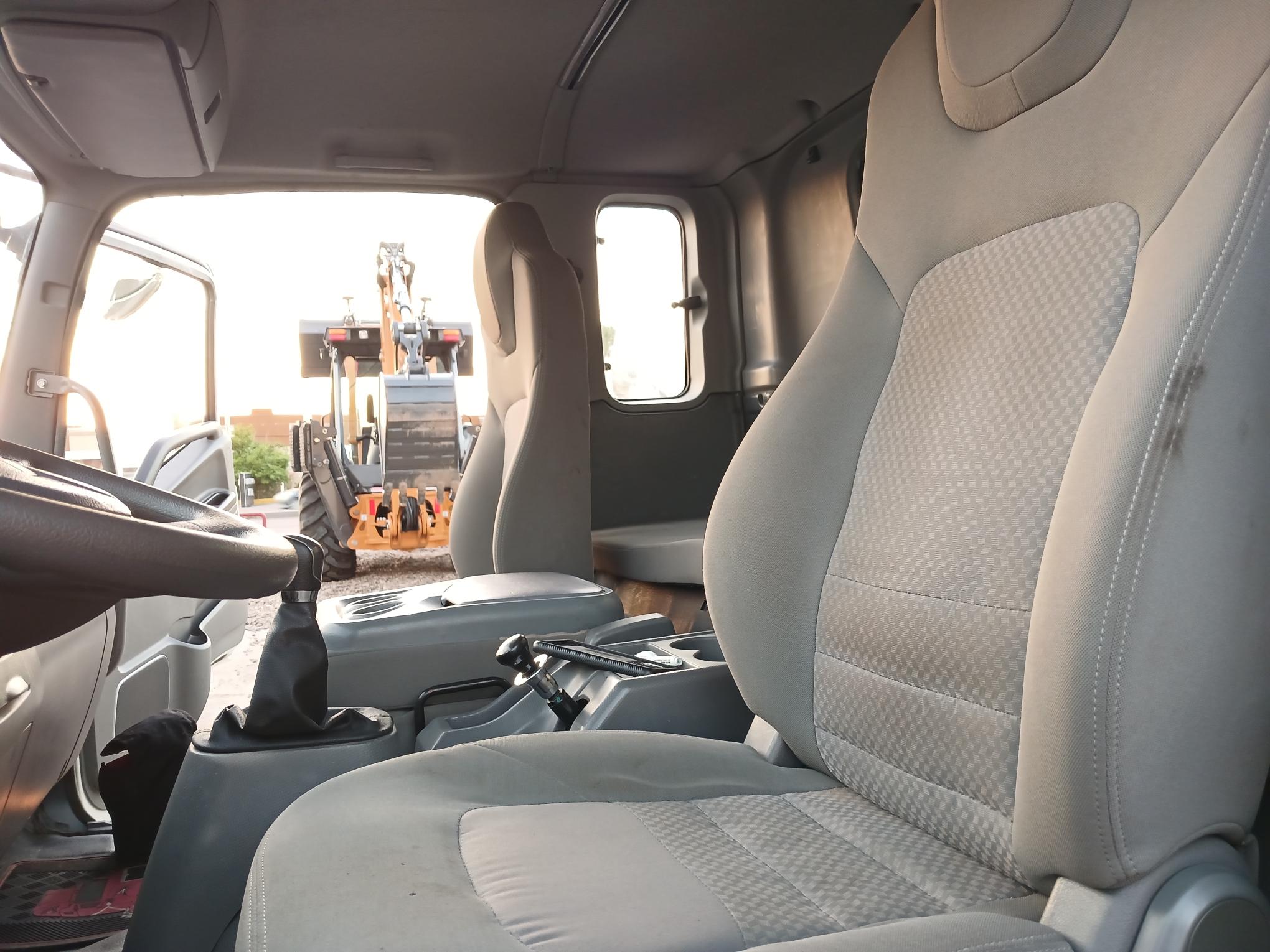 CITY STAR 6, AÑO 2020 CON CAJA Y RAMPA DE 20 PIES