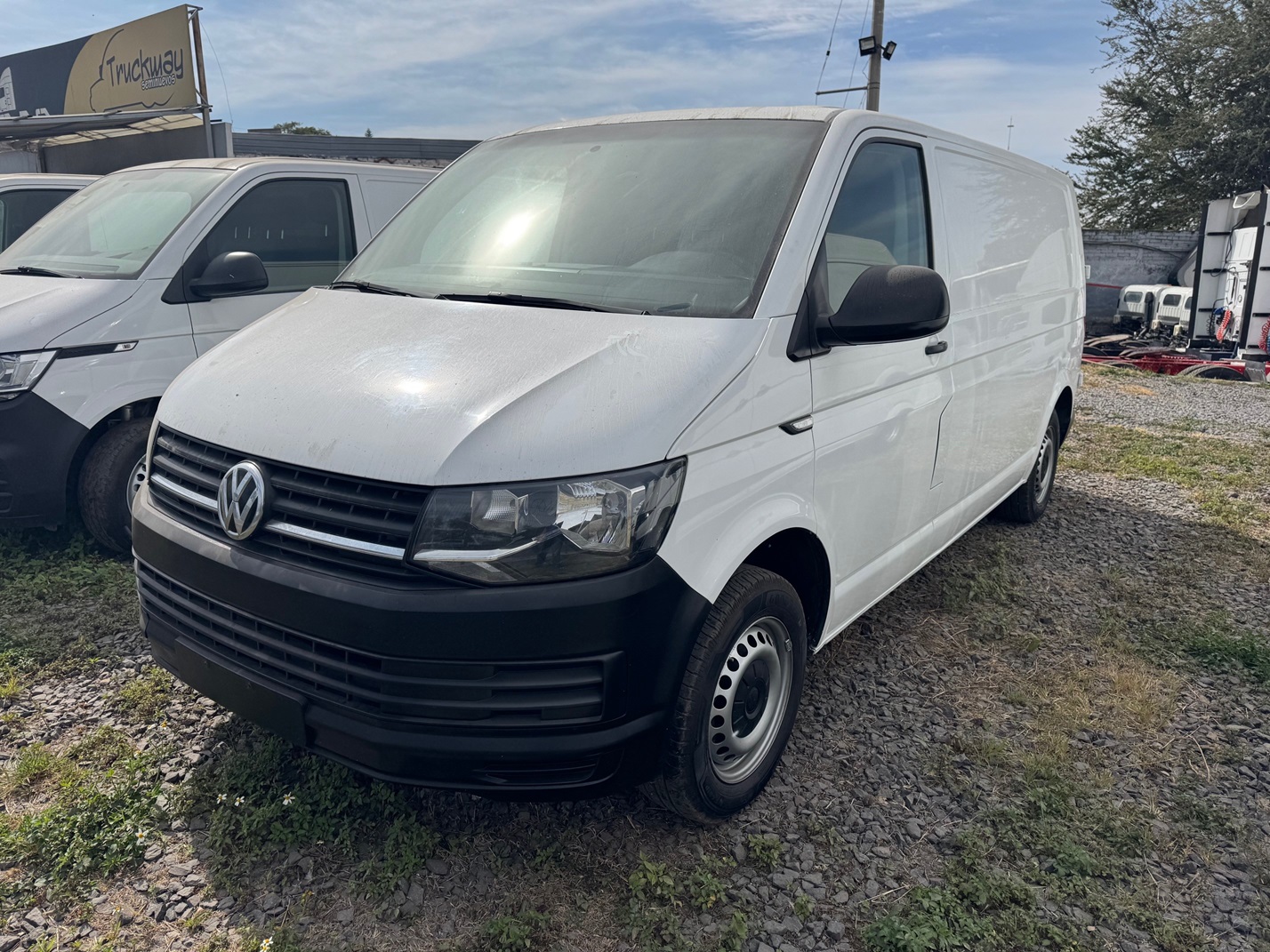 VW TRANSPORTER 2019