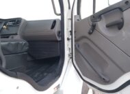 M2 35 K, AÑO 2023, CON CAJA DE 26 PIES