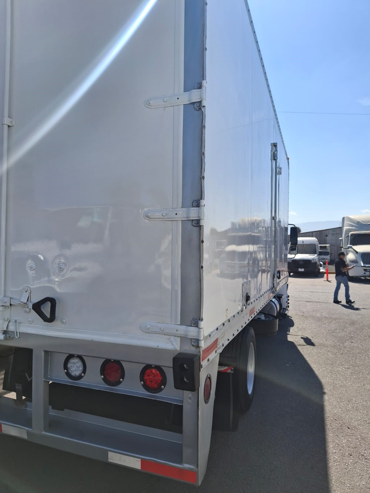 4300 LP 2016 CAJA SECA