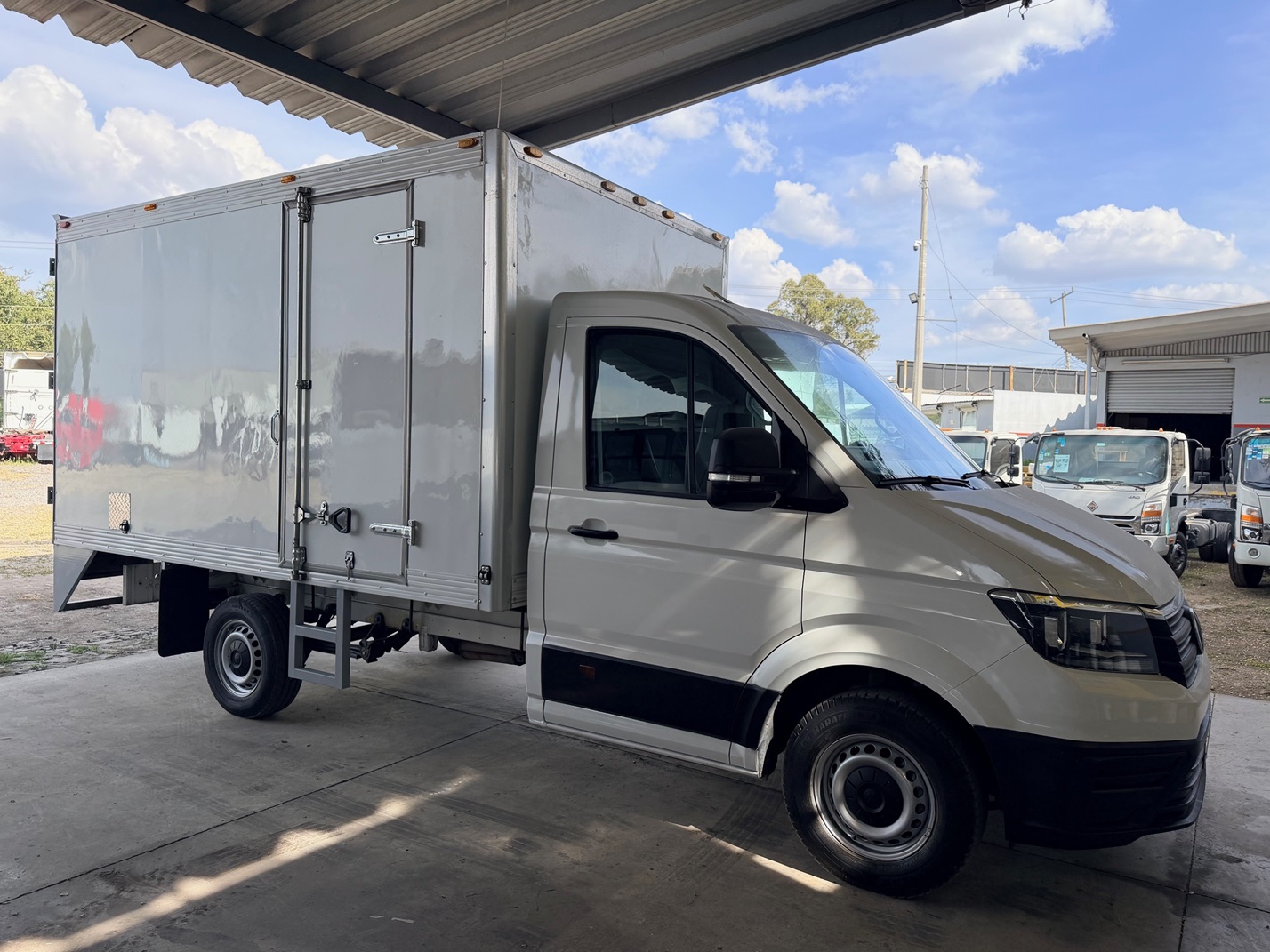 VW CRAFTER 3.5T 2022 CAJA SECA (Lote de 2)