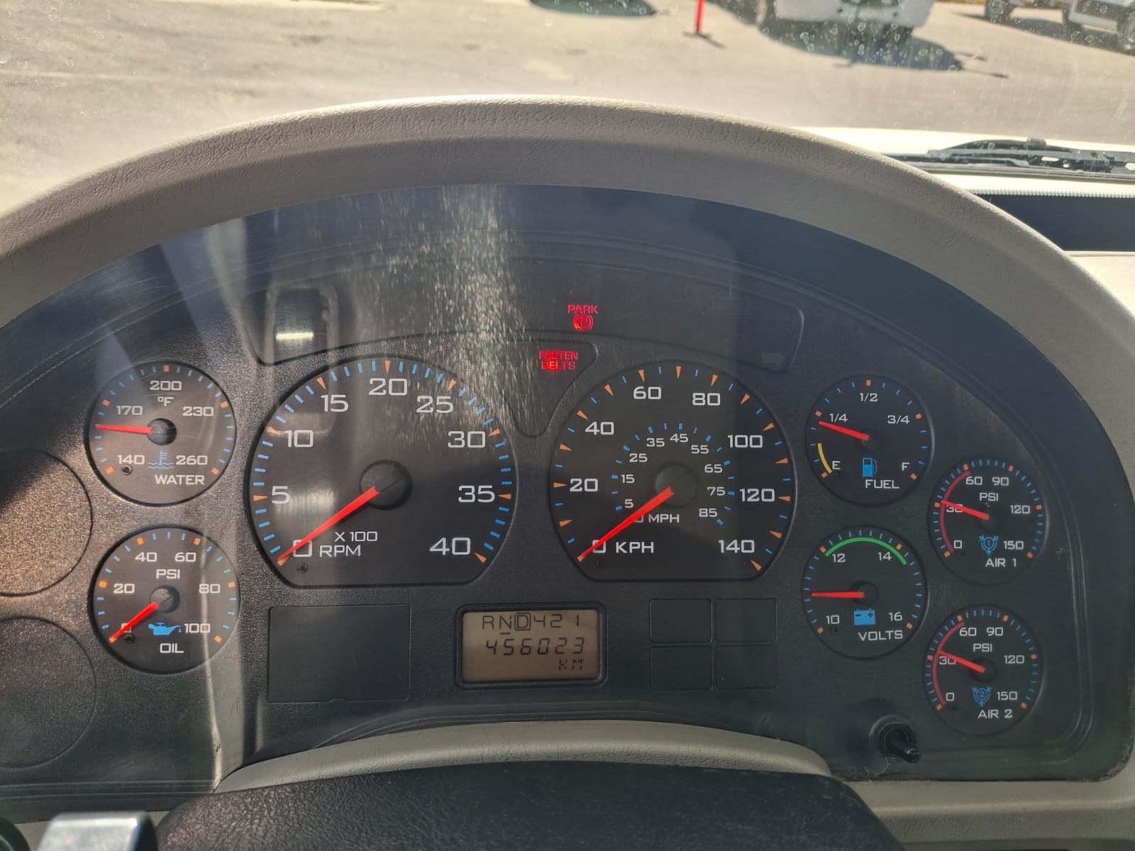 4300 LP 2016 CAJA SECA