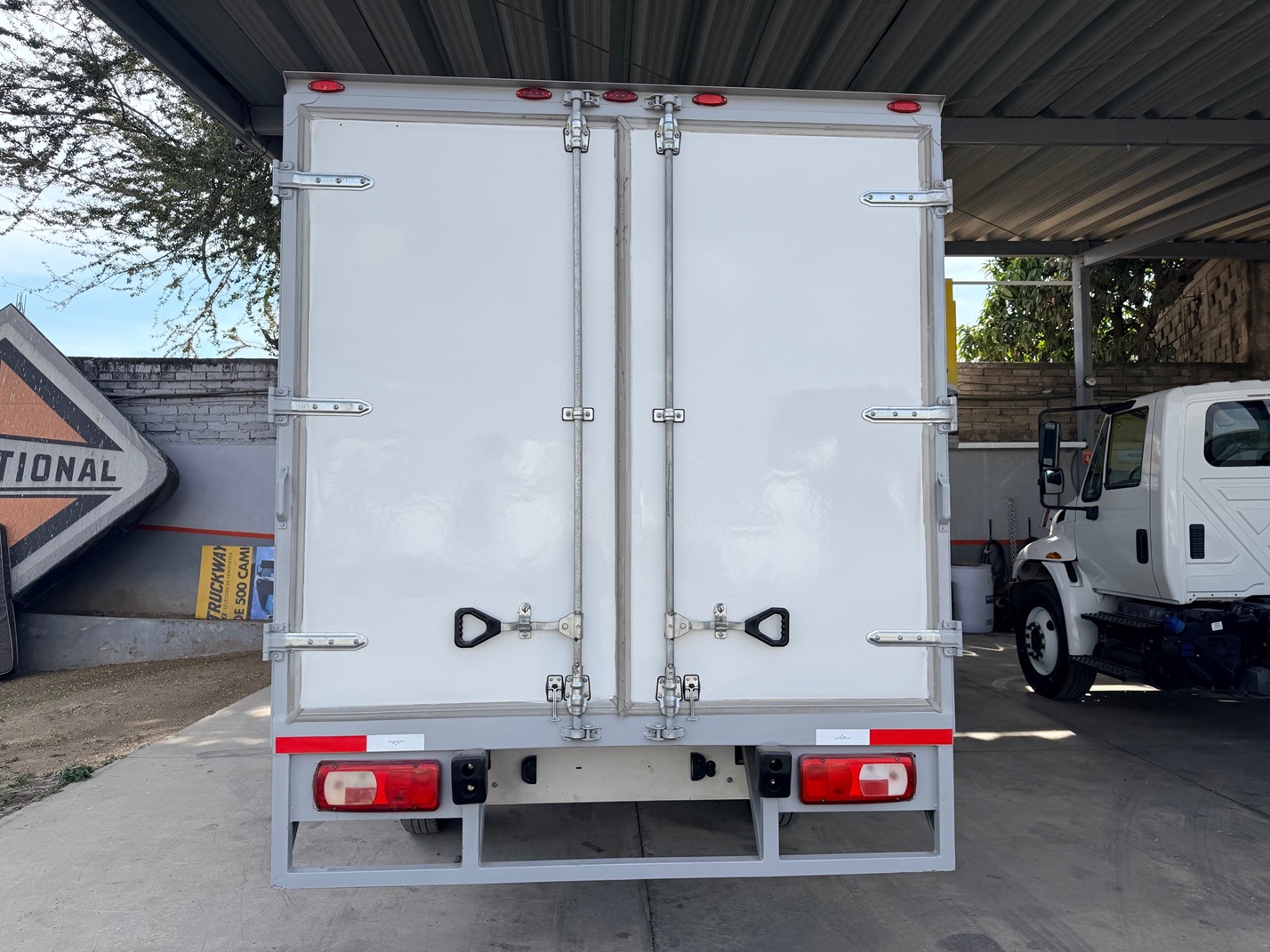 VW CRAFTER 3.5T 2022 CAJA SECA (Lote de 2)