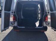 TRANSPORTER CARGO VAN 2021