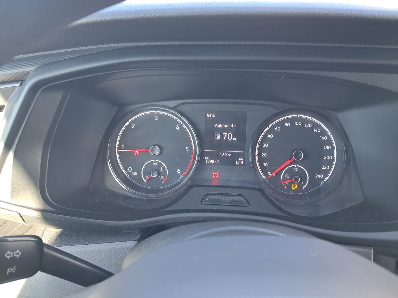 TRANSPORTER CARGO VAN 2021