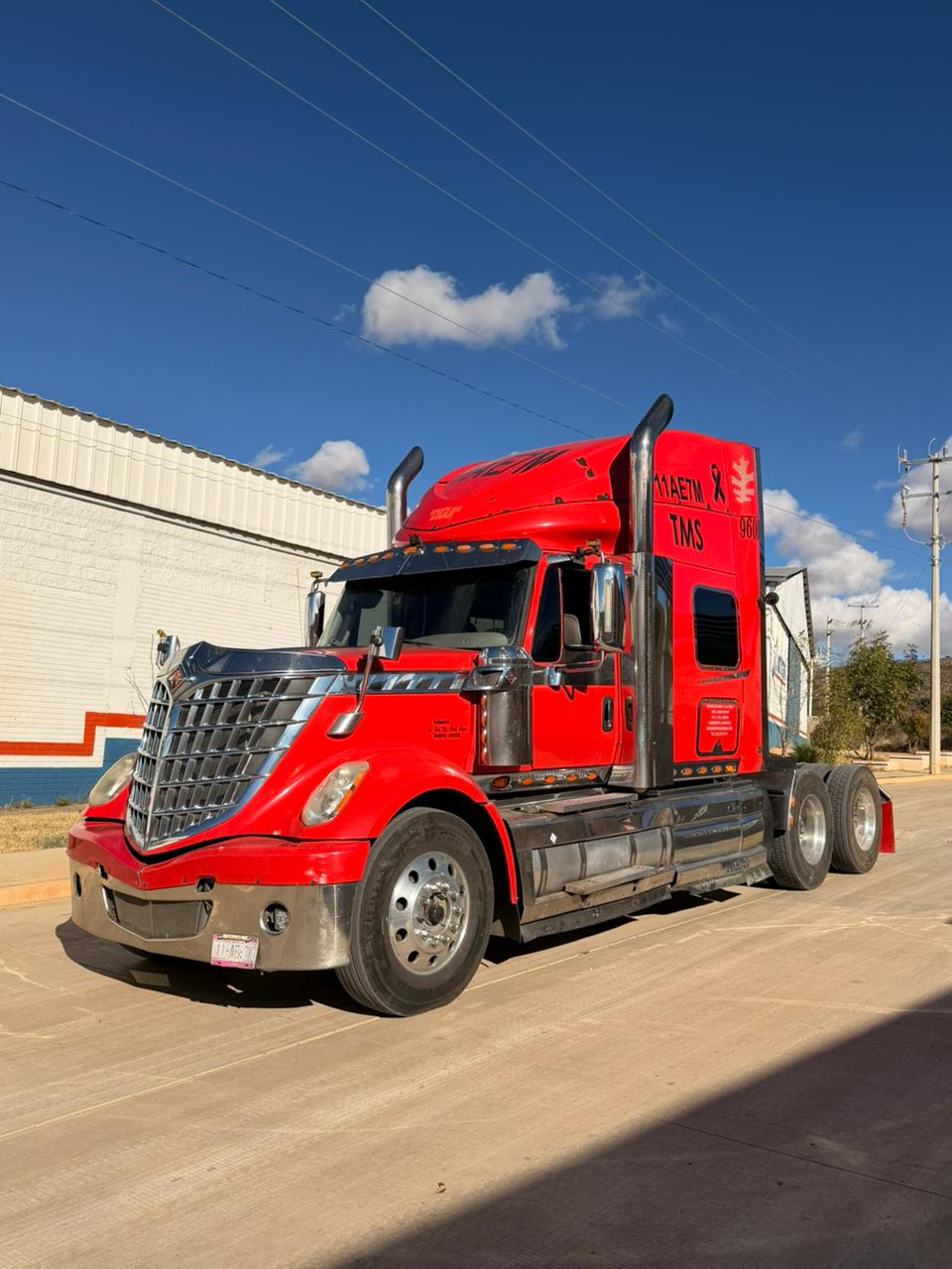 LONESTAR SFA 6X4 AÑO 2017