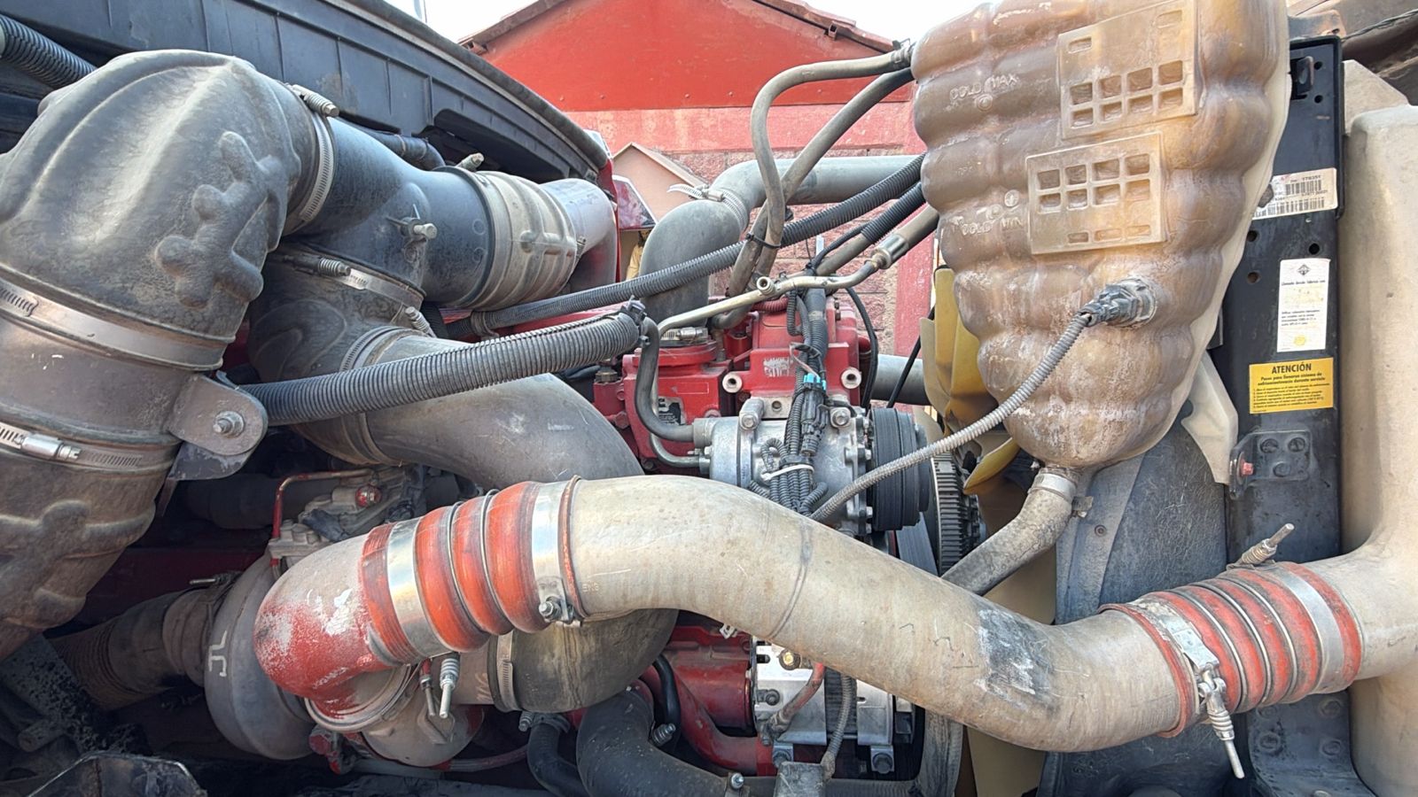 LONESTAR SFA 6X4 AÑO 2017