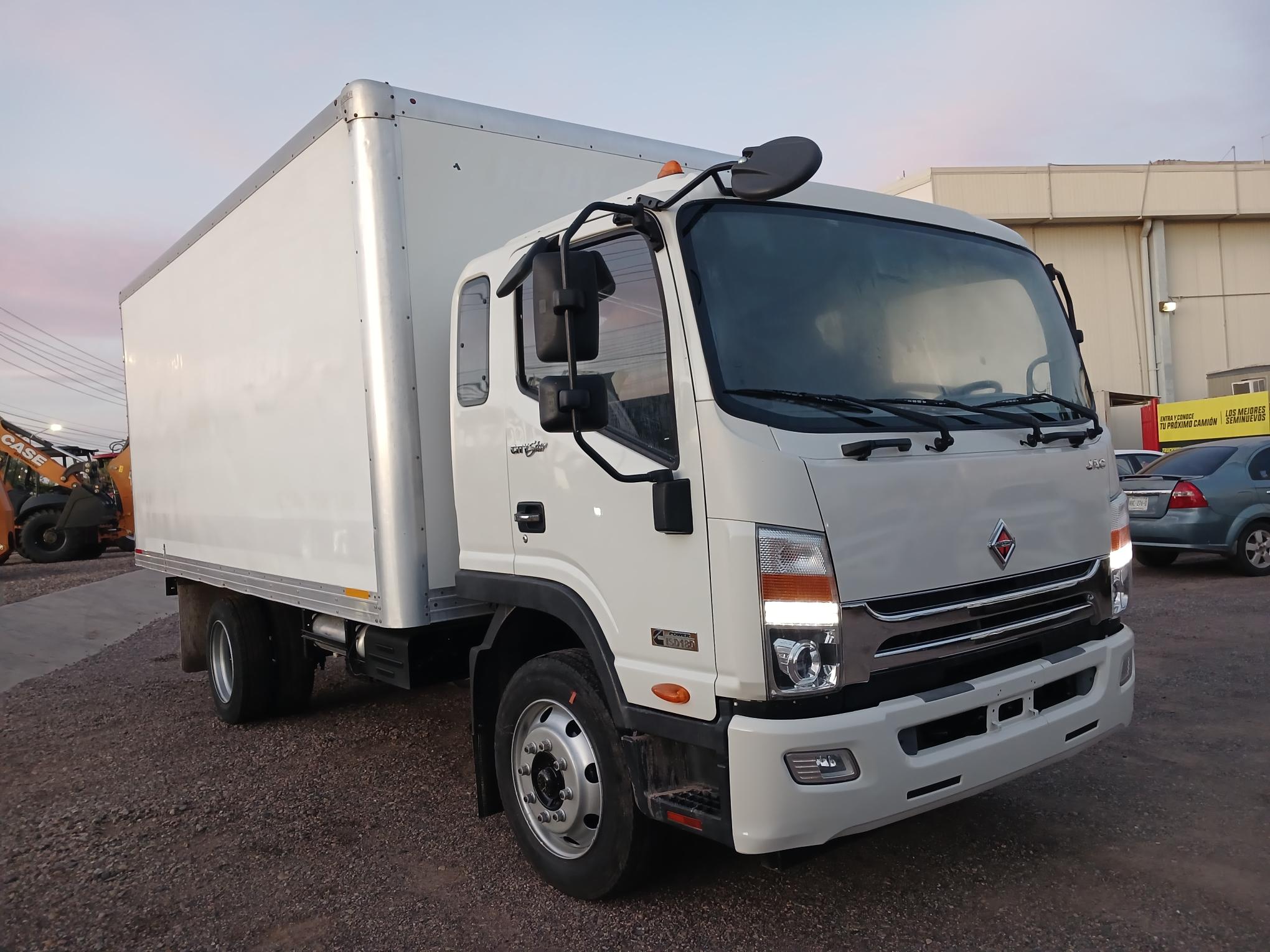 CITY STAR 6, AÑO 2023, CON CAJA DE 18 PIES