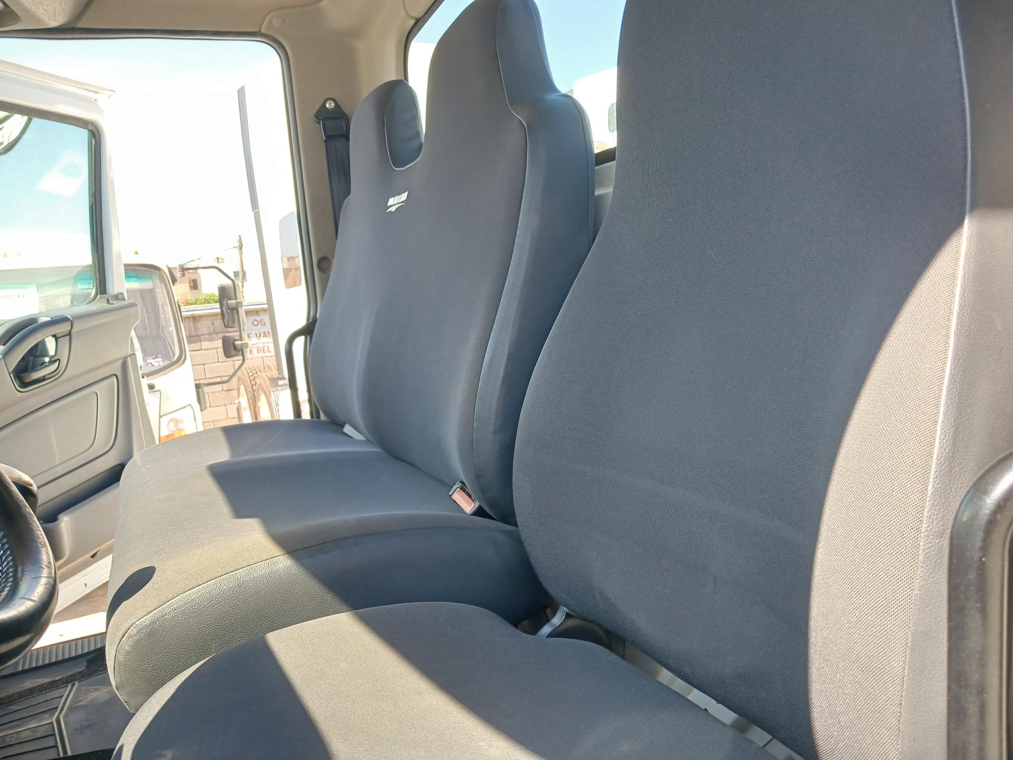 RABON MV 4X2 EN CHASIS CABINA, AÑO 2023