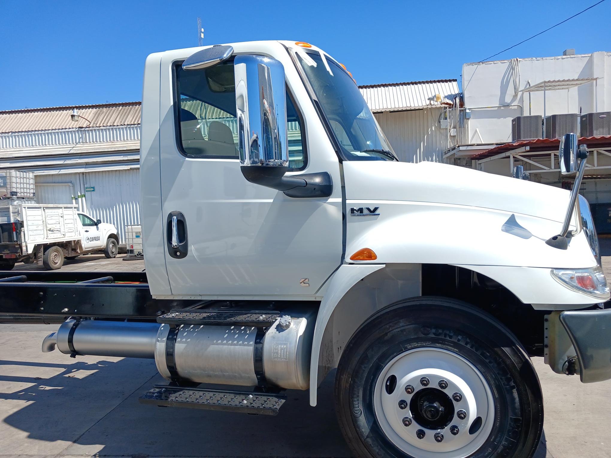 RABON MV 4X2 EN CHASIS CABINA, AÑO 2023