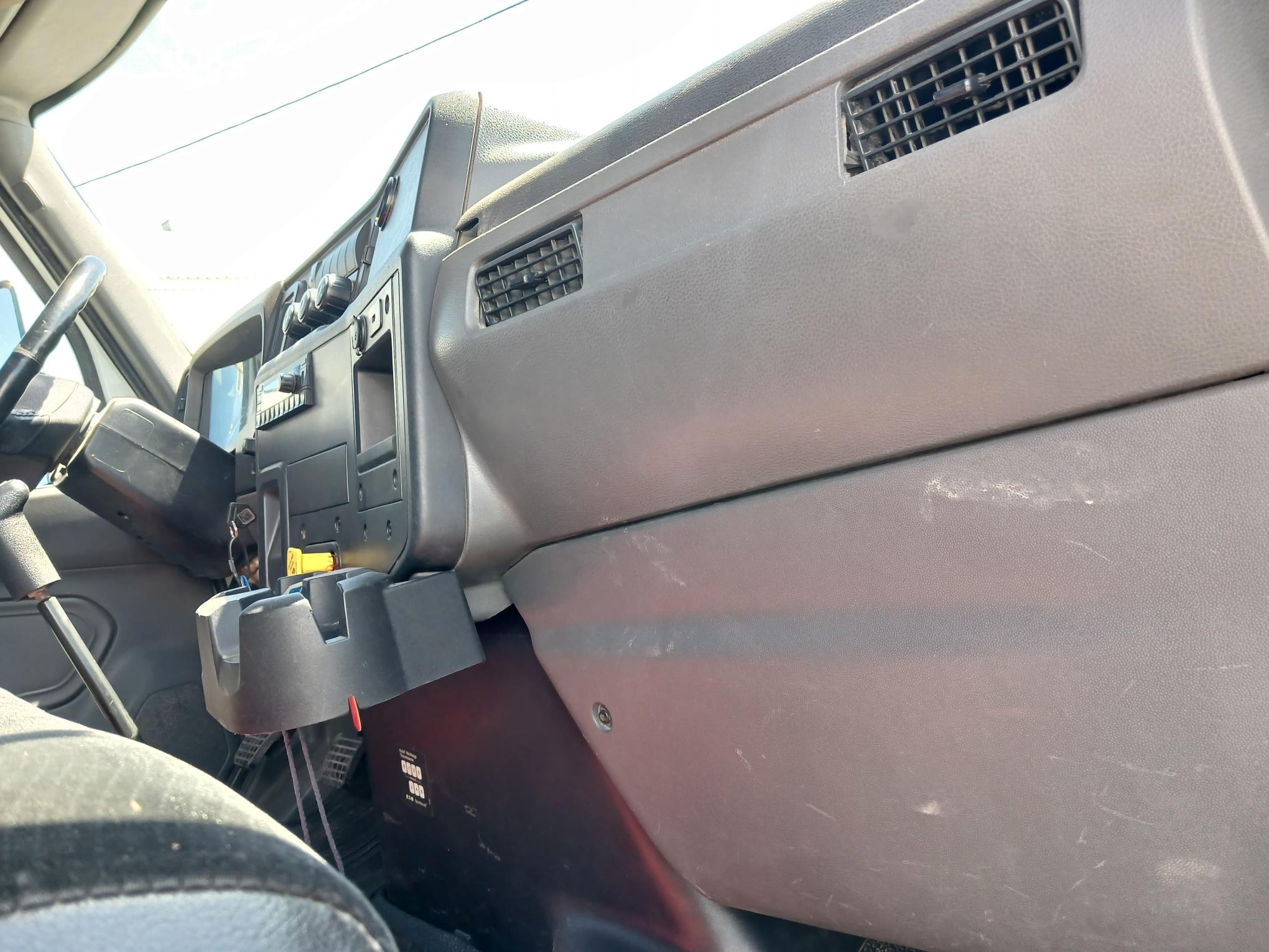 RABON MV 4X2 EN CHASIS CABINA, AÑO 2023