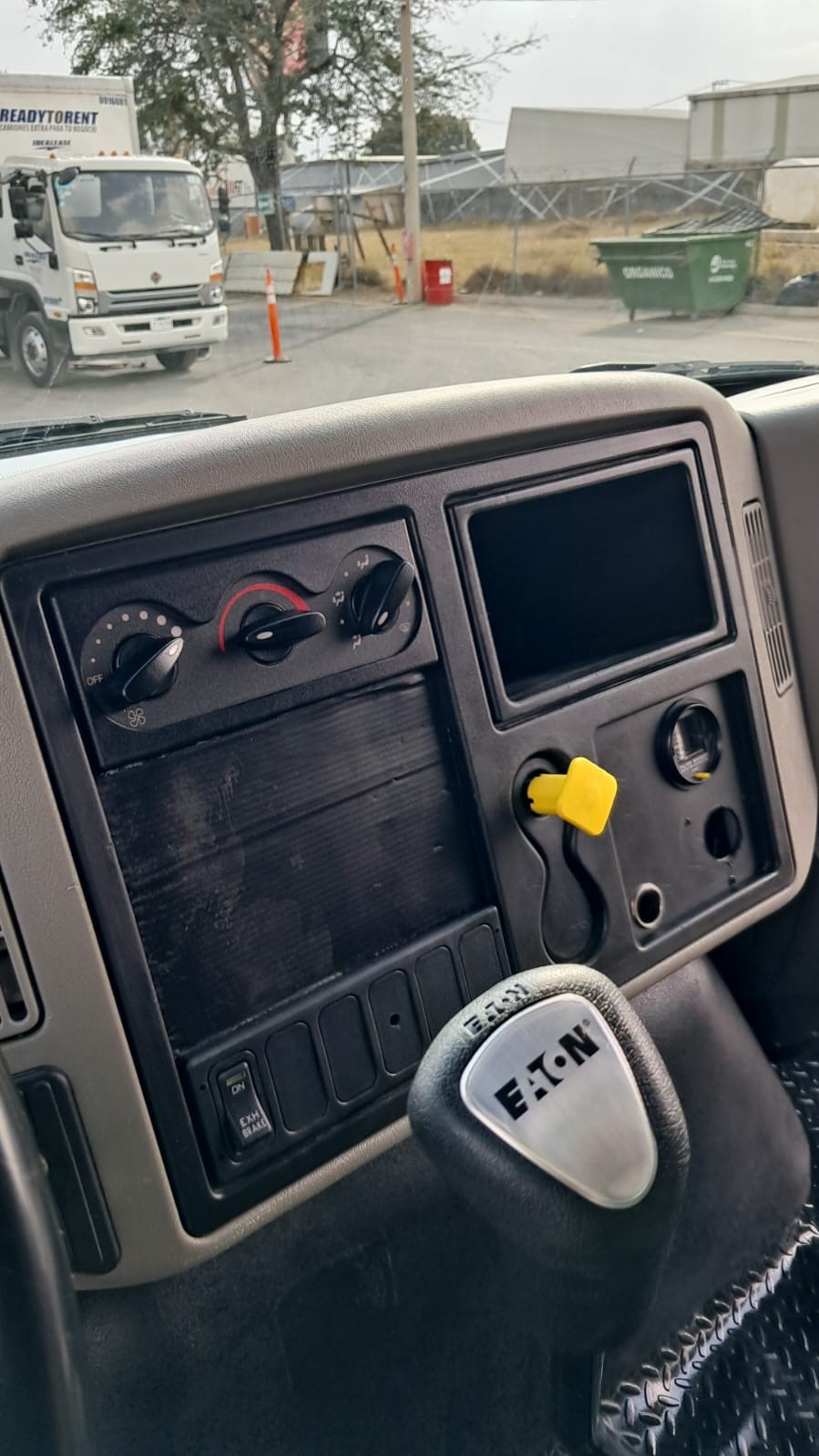 4300 LP 2016 CAJA SECA