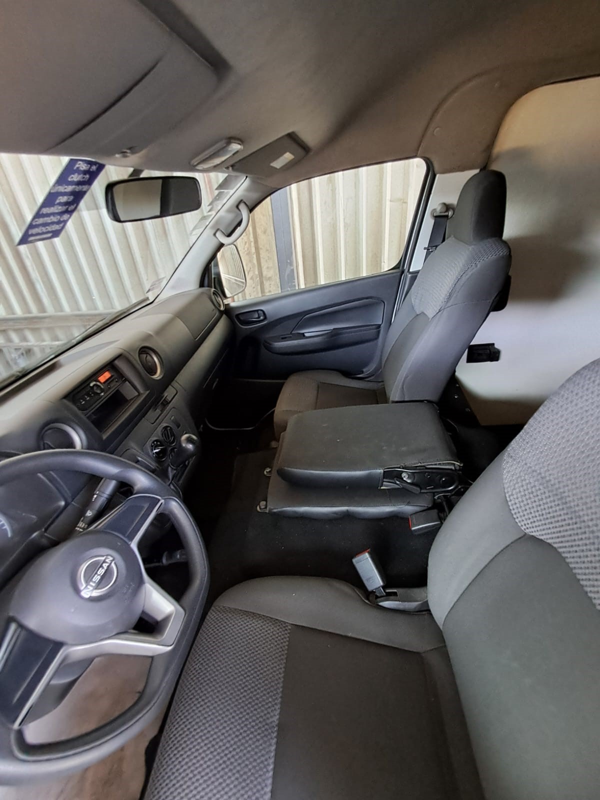 NISSAN URVAN PANEL 2024 (Lote de 3)