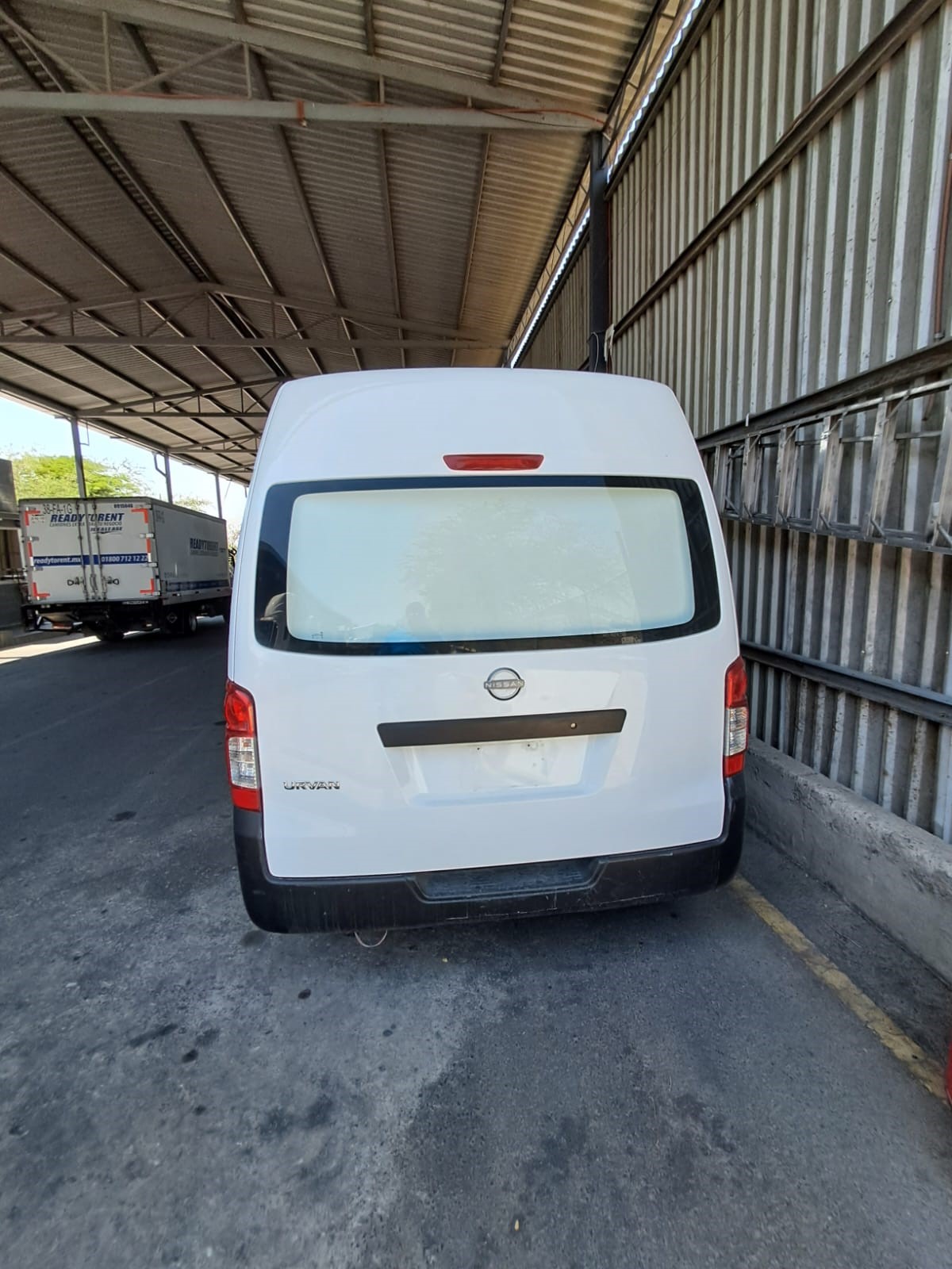 NISSAN URVAN PANEL 2024 (Lote de 3)