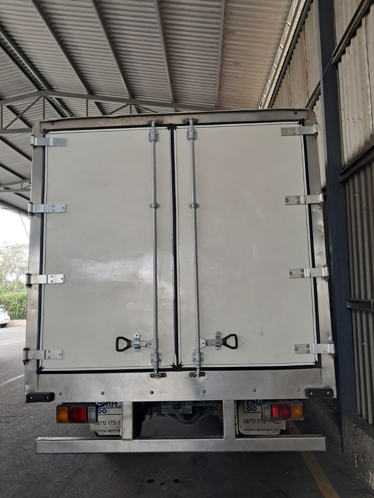 ISUZU ELF 400H 2021 CAJA REFRIGERADA