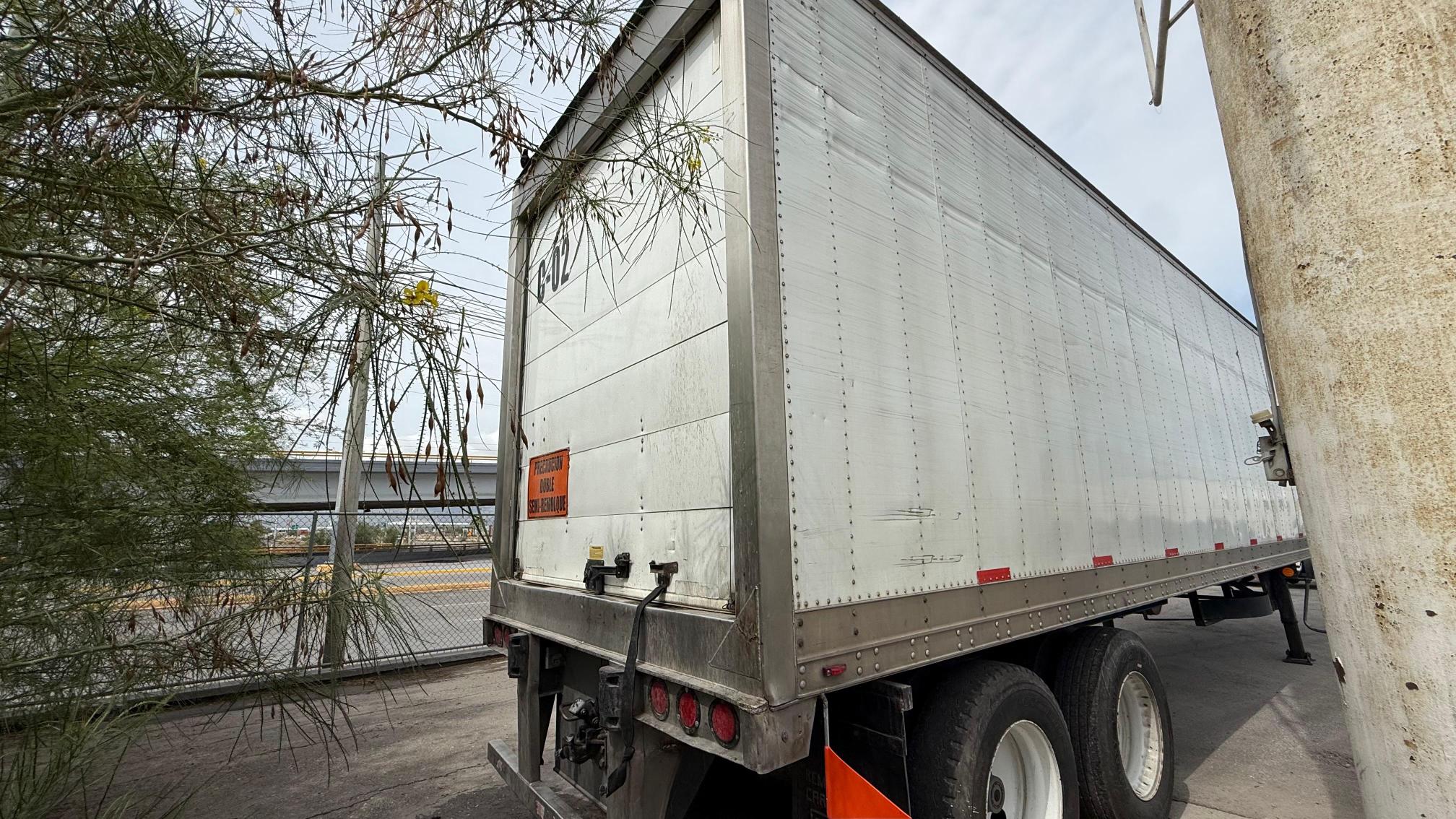 SEMI REMOLQUE 40″ CON TK AMHER 2016