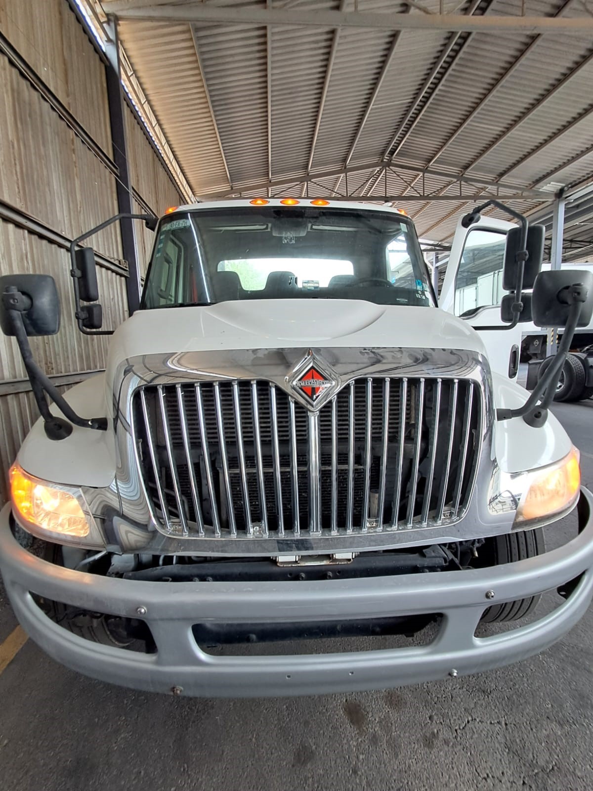 MV 35K 4X2 2023