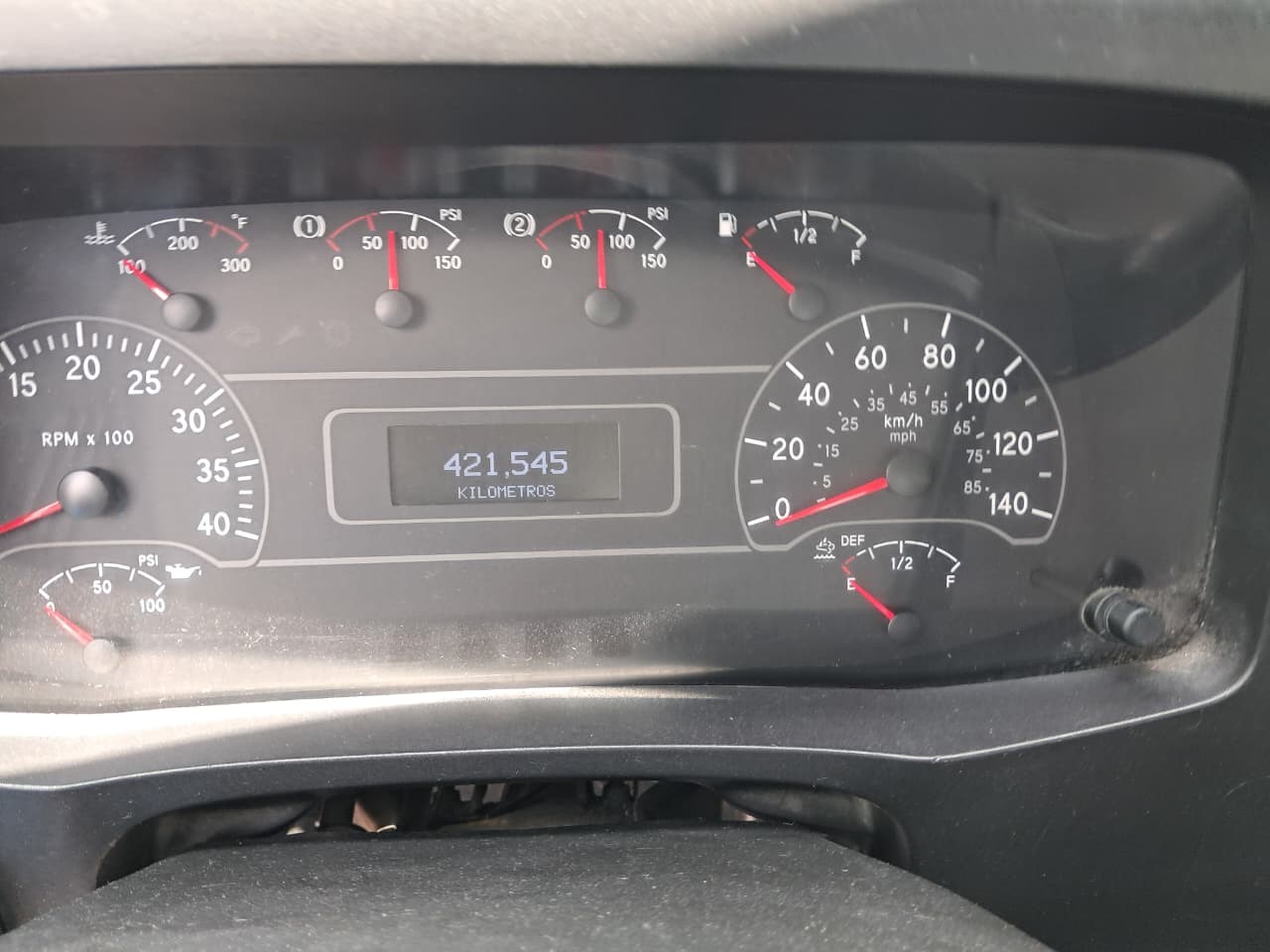 MV 35K 2023 (Chasis Recortado)