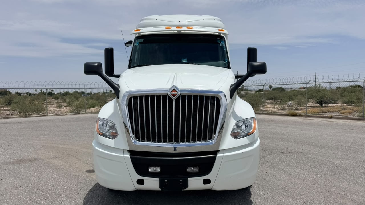 INTERNATIONAL LT625 EUROV 2022