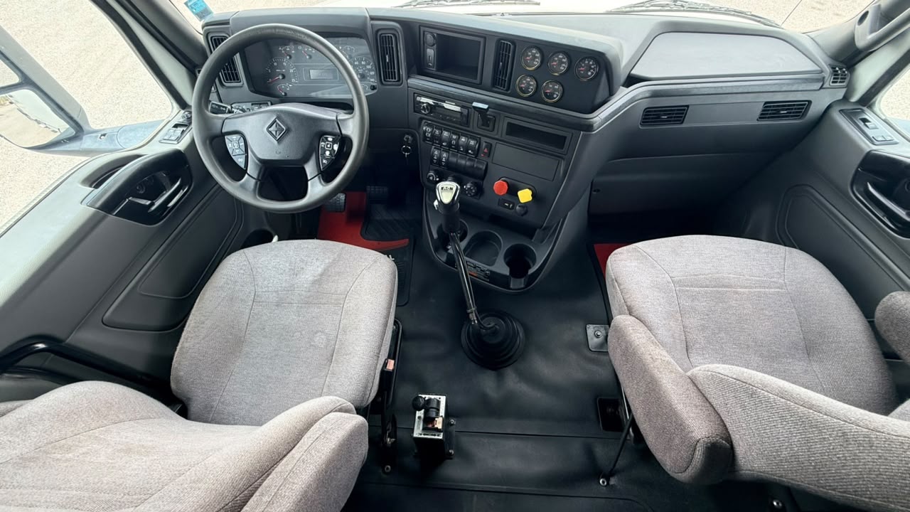 INTERNATIONAL LT625 EUROV 2022